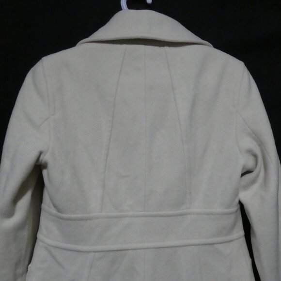 KENNETH COLE REACTION | size 6 | Ivory Button-Up Coat | Slashed Front Pockets - Picture 14 of 16